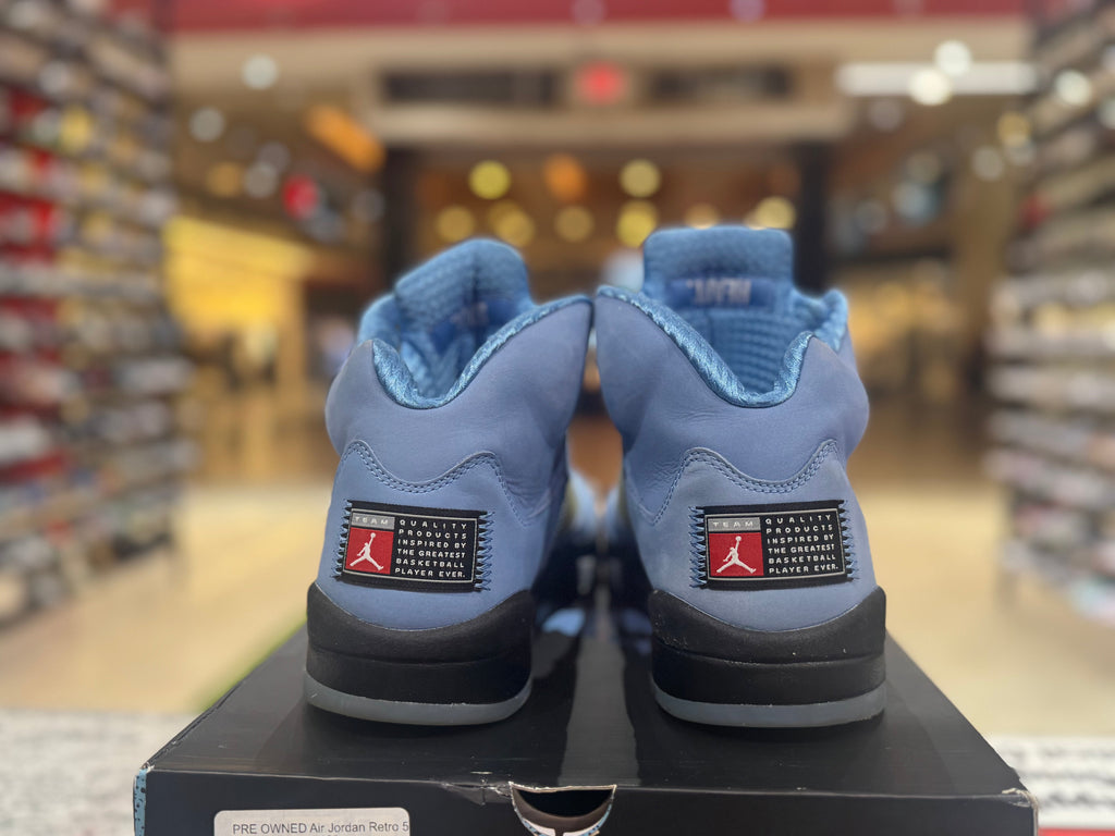 PRE OWNED Air Jordan Retro 5 “UNC”