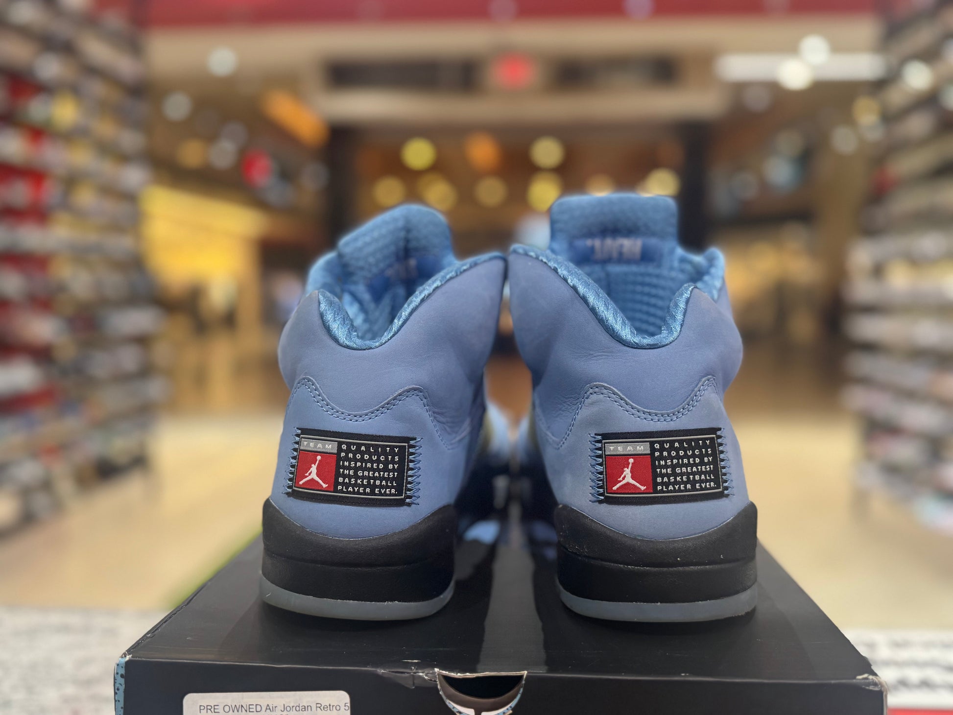 PRE OWNED Air Jordan Retro 5 “UNC”