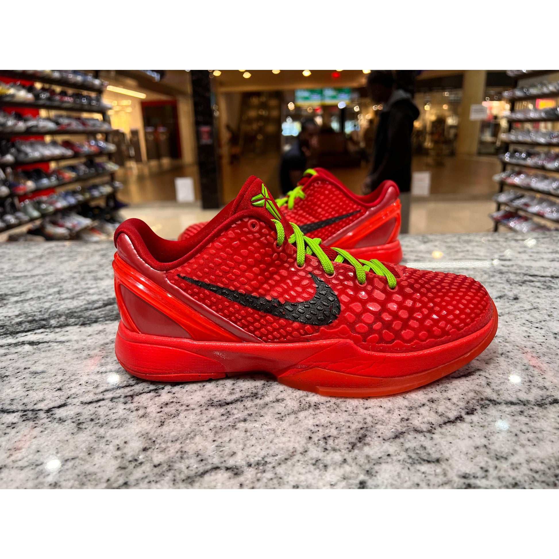 PRE OWNED Nike Kobe 6 Protro Reverse Grinch (GS)