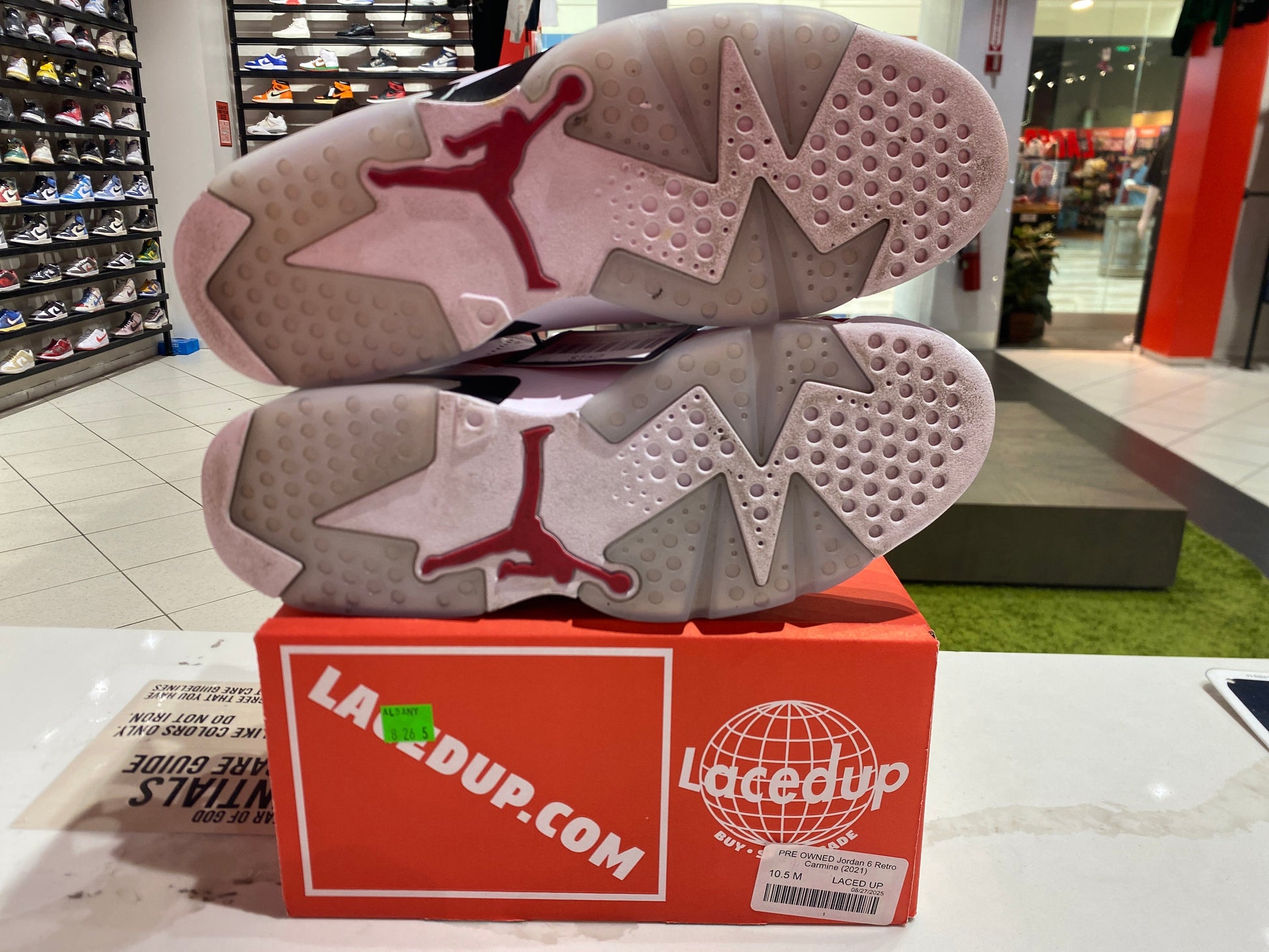 PRE OWNED Jordan 6 Retro Carmine (2021)