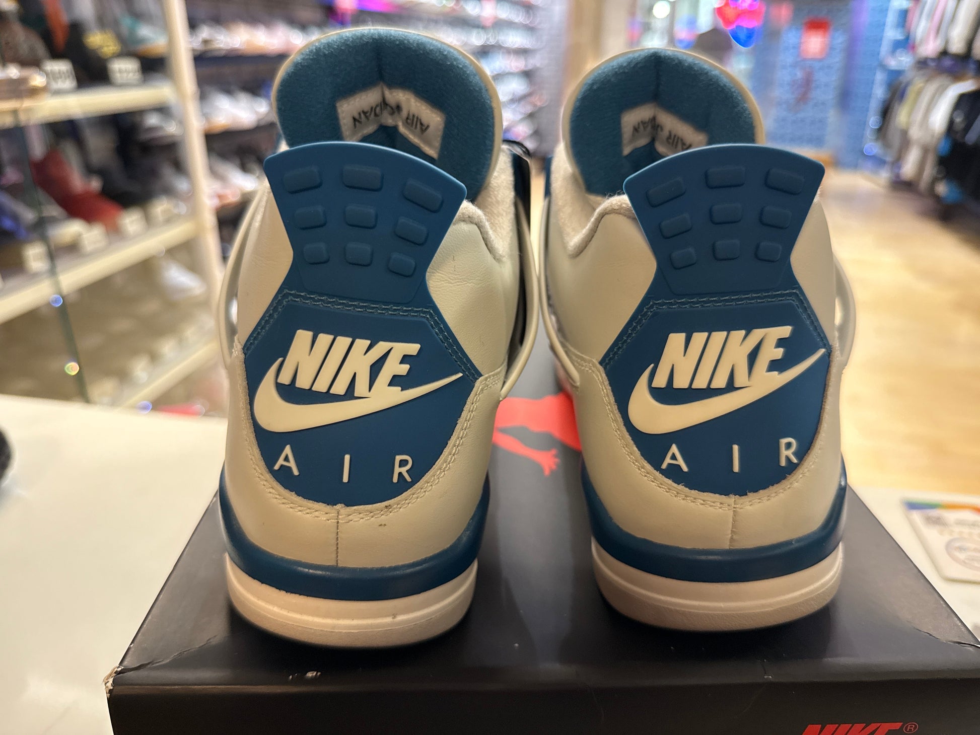 PRE OWNED Jordan 4 Retro Military Blue (2024)