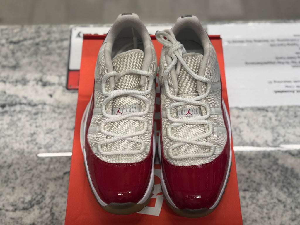 PRE OWNED Air Jordan Retro Low 11 "Cherry" 2016