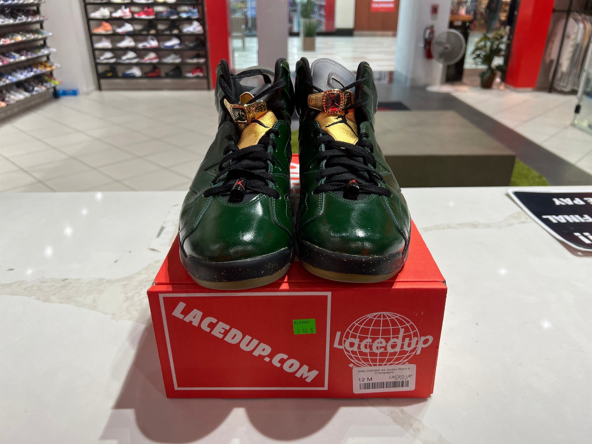 PRE OWNED Air Jordan Retro 6 Champagne