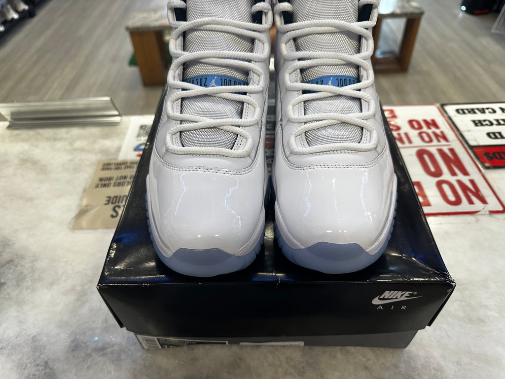 PRE OWNED Jordan 11 Retro Legend Blue (2024)
