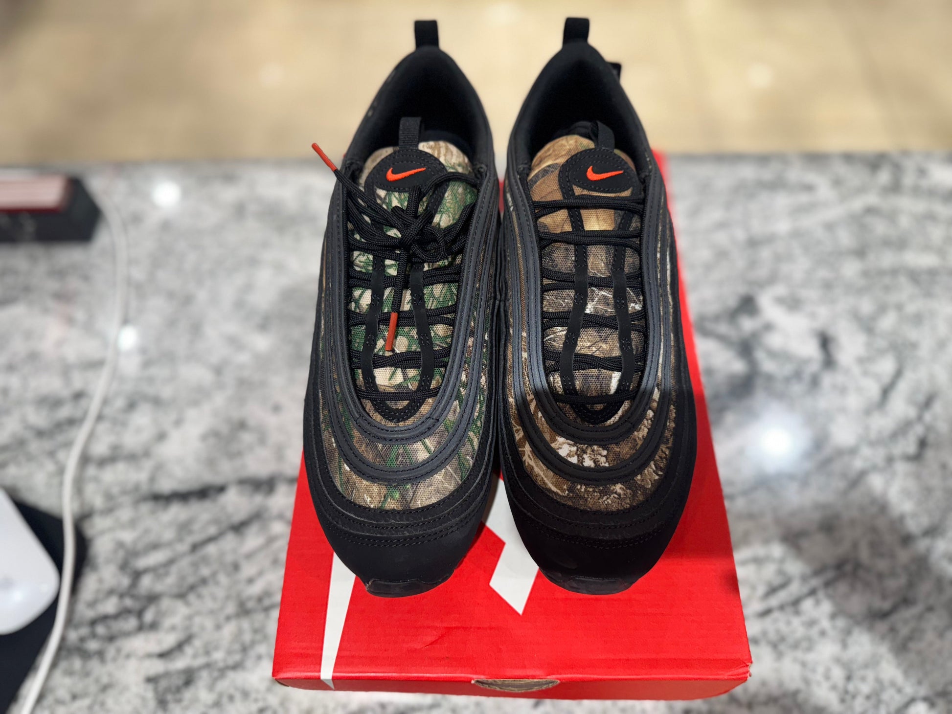 PRE OWNED Nike Air Max 97 Realtree