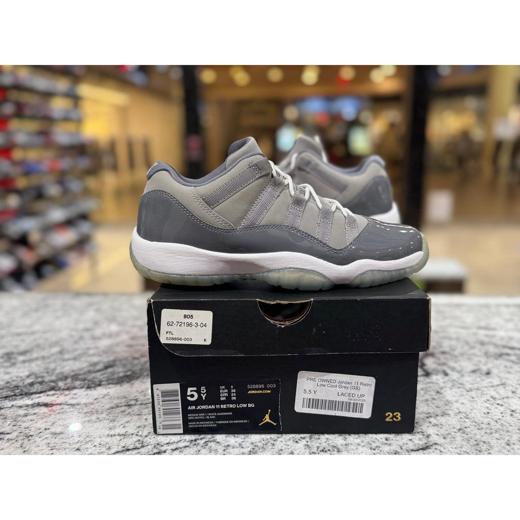 PRE OWNED Jordan 11 Retro Low Cool Grey (GS)