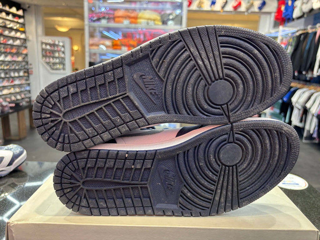 PRE OWNED  Air Jordan Retro 1 High "Midnight Navy" (2020)