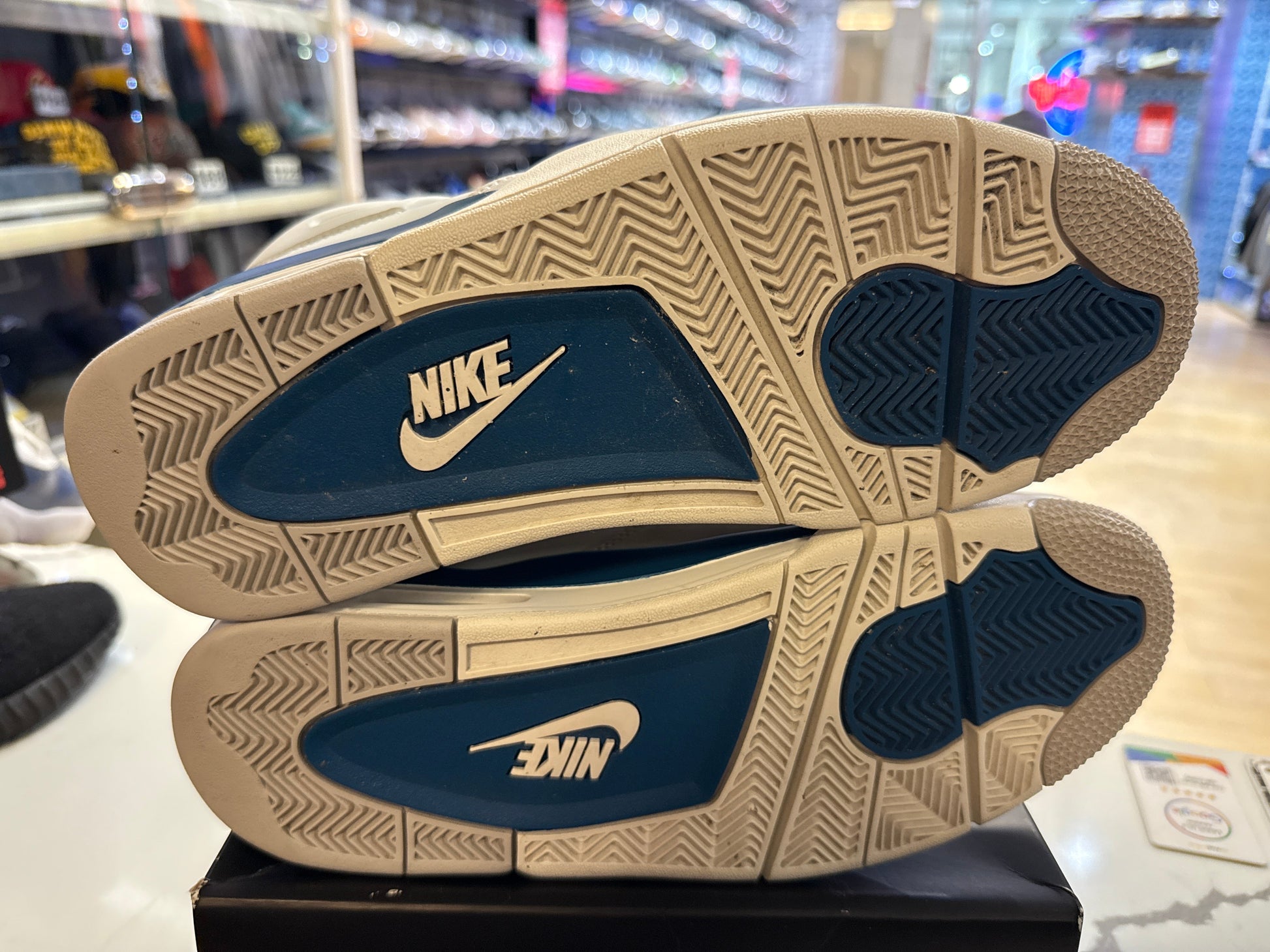 PRE OWNED Jordan 4 Retro Military Blue (2024)