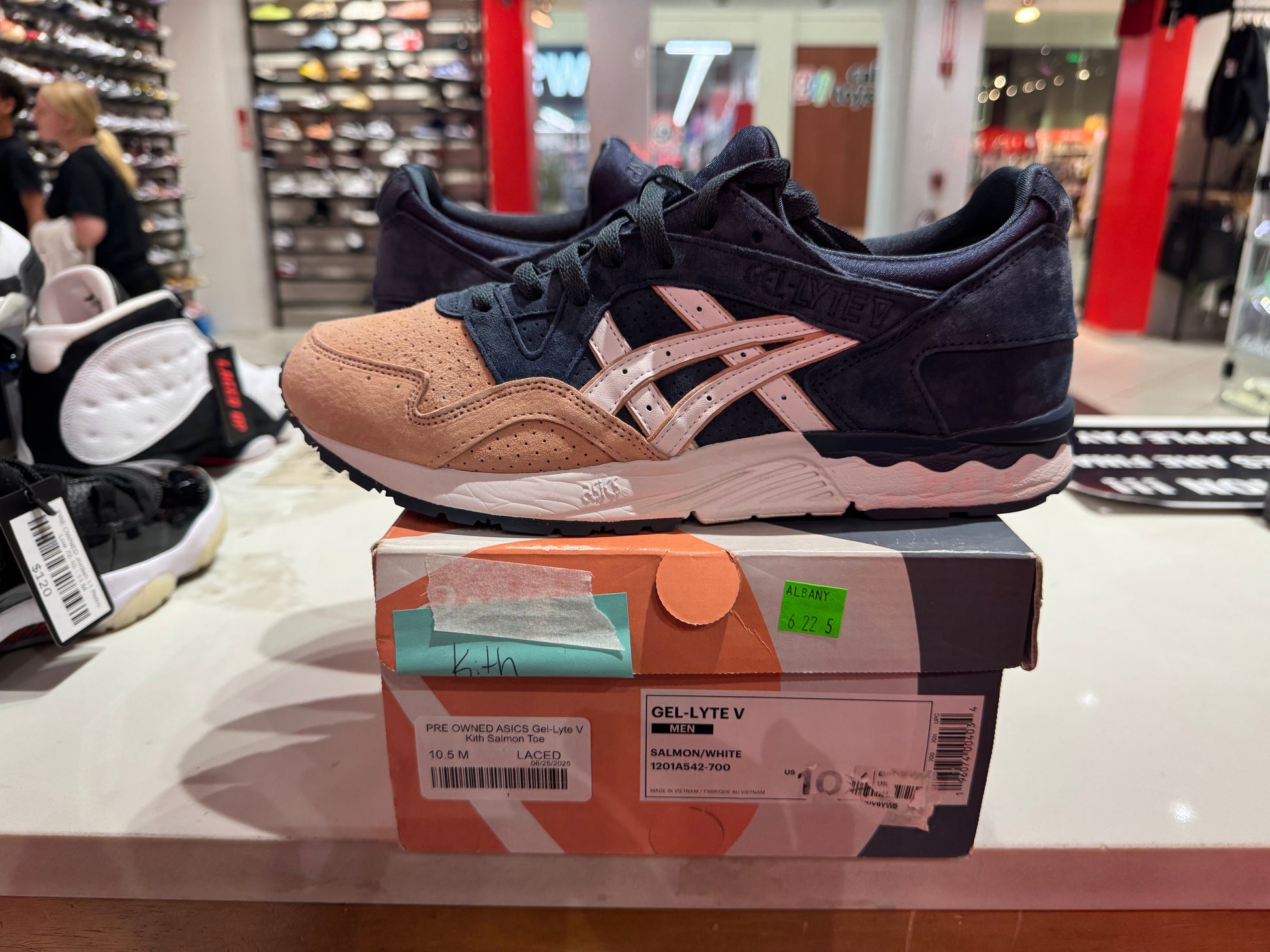 PRE OWNED ASICS Gel-Lyte V Kith Salmon Toe