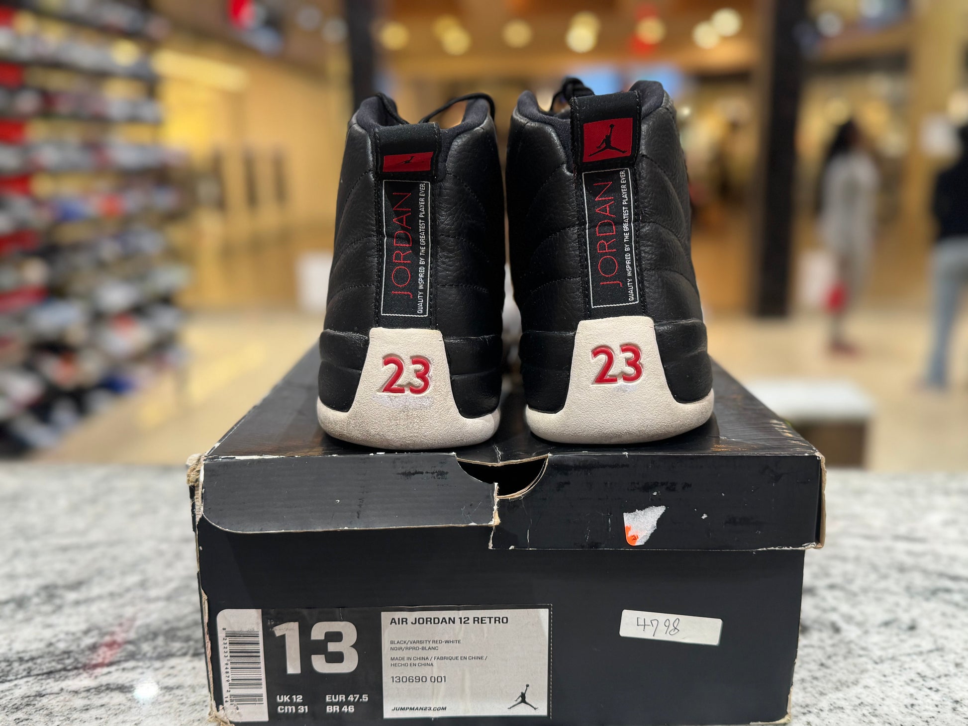 PRE OWNED Jordan 12 Retro Playoffs (2012)