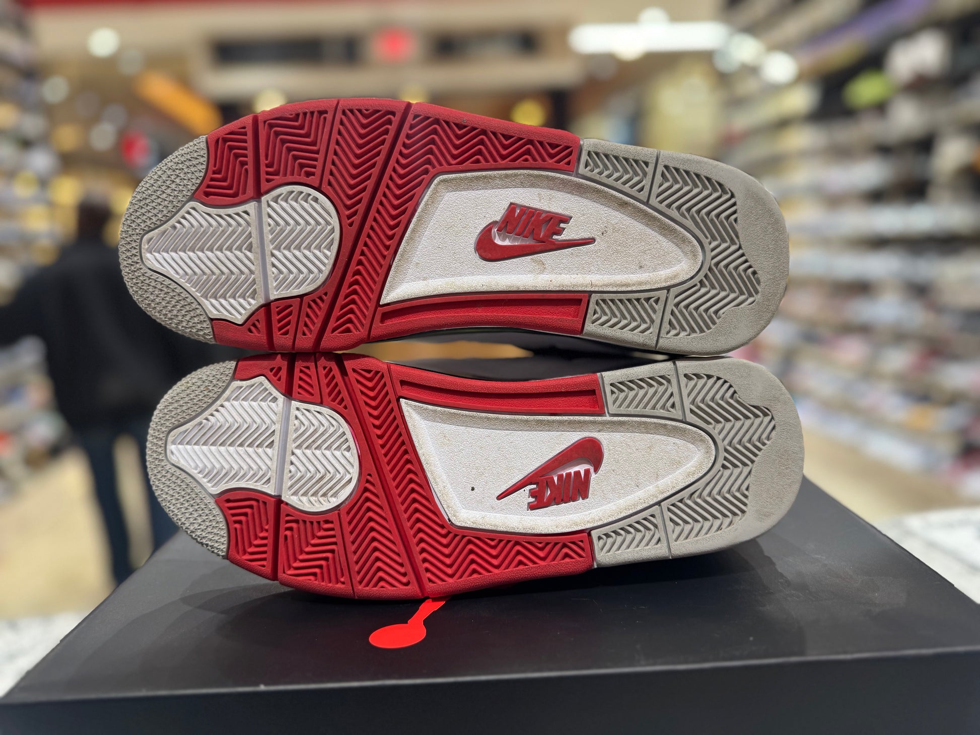 PRE OWNED Air Jordan Retro 4 “Fire Red”