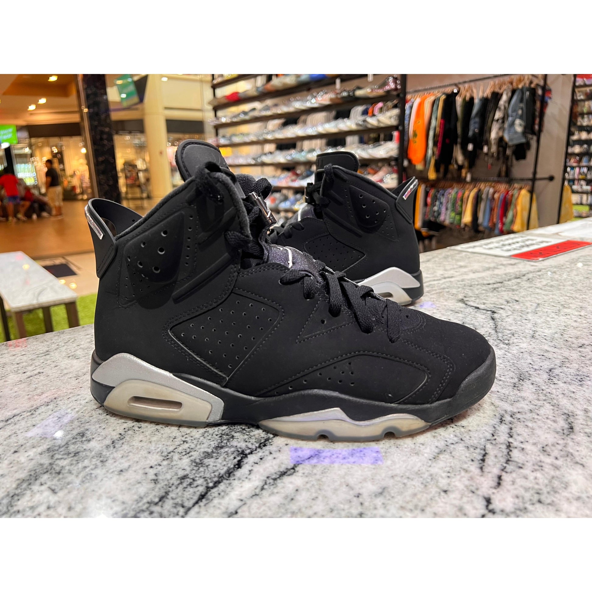 PRE OWNED Jordan 6 Retro Chrome