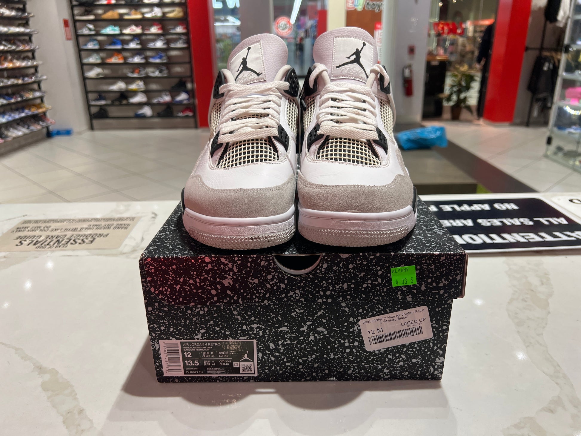 PRE OWNED Nike Air Jordan Retro 4 "Military Black"