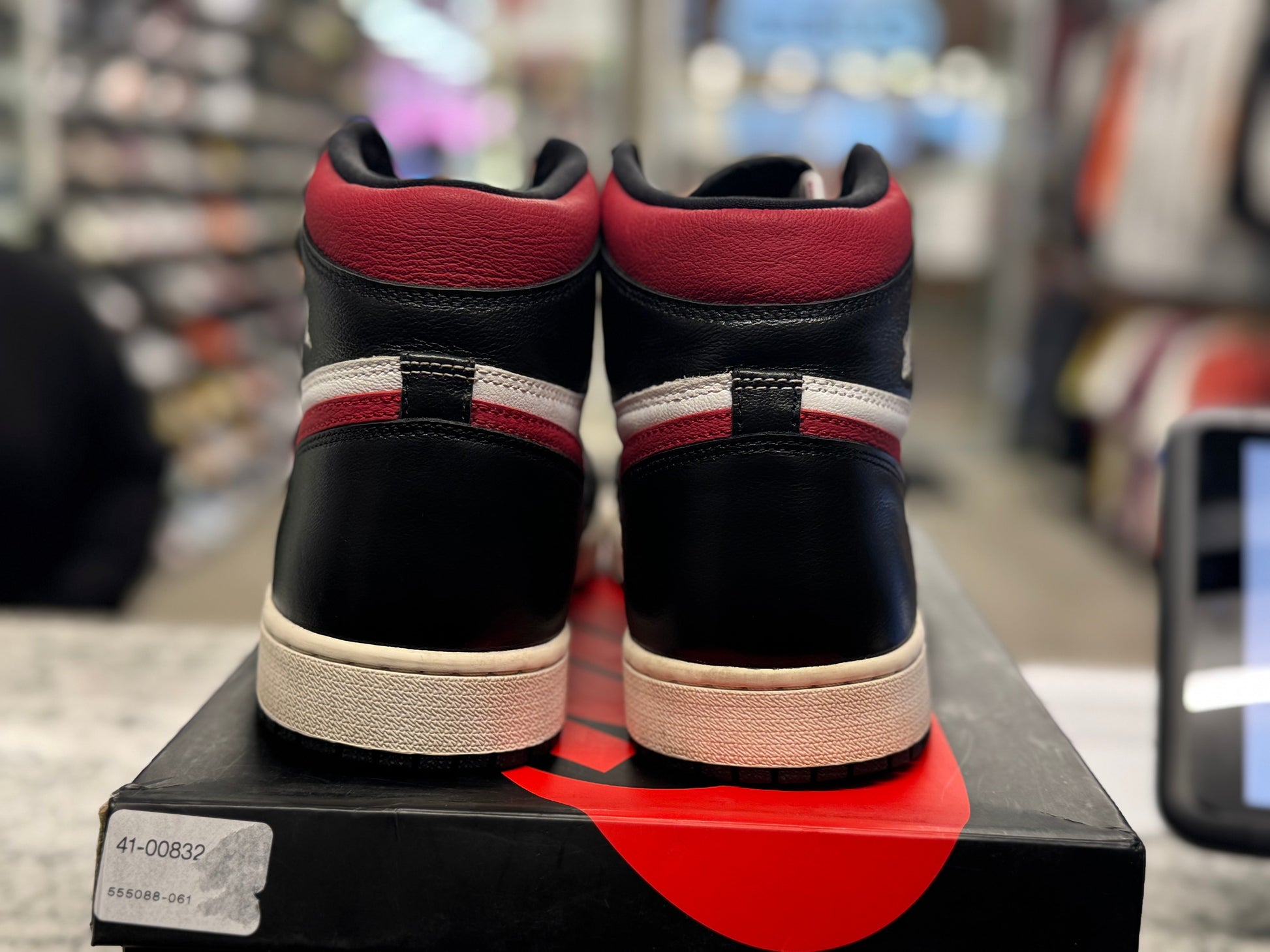 PRE OWNED  Air Jordan Retro 1 "Black Gym Red"