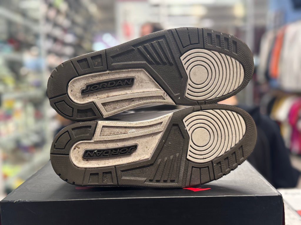 PRE OWNED Air jordan Retro 3 "Mocha"