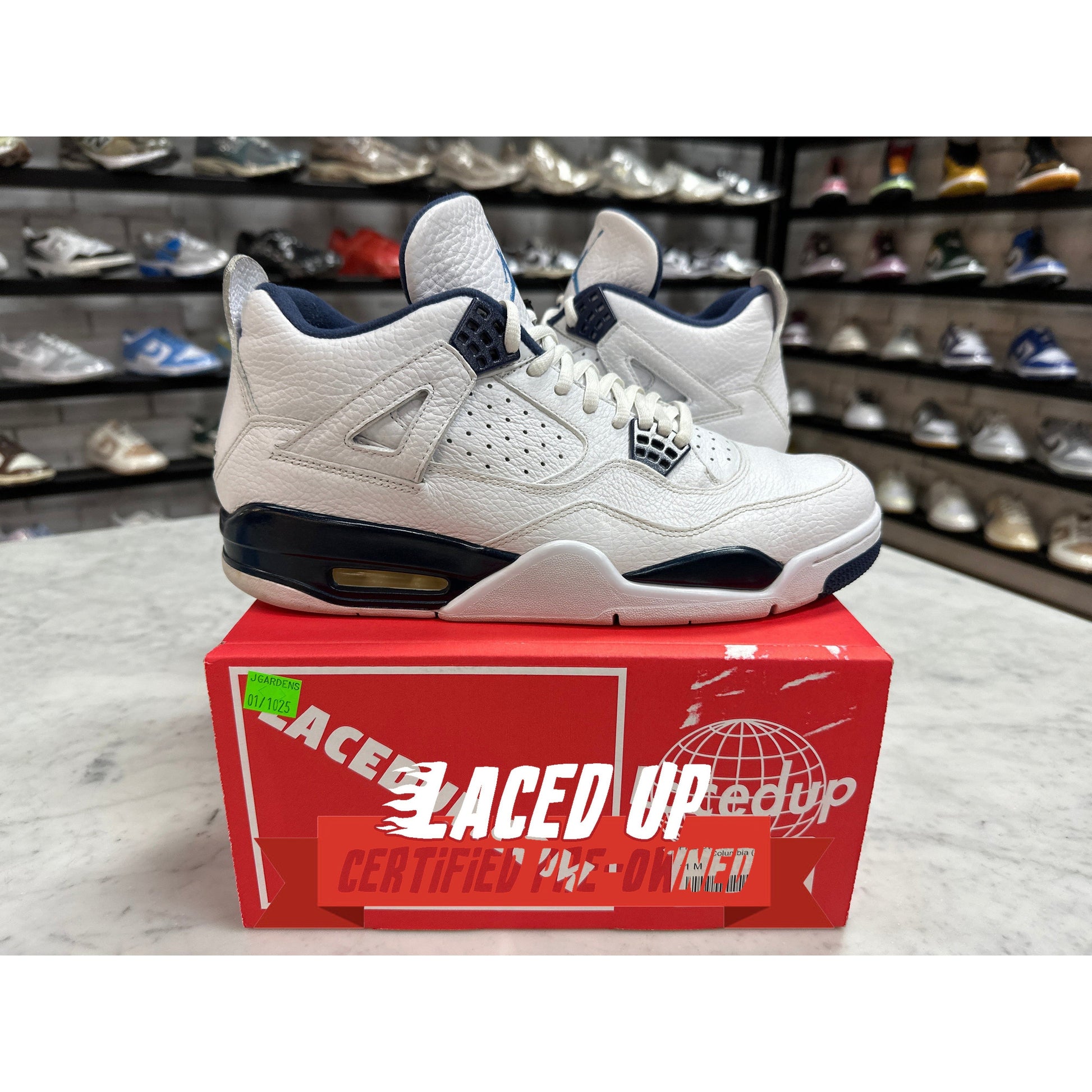 PRE OWNED Air Jordan Retro 4 Columbia (2015)