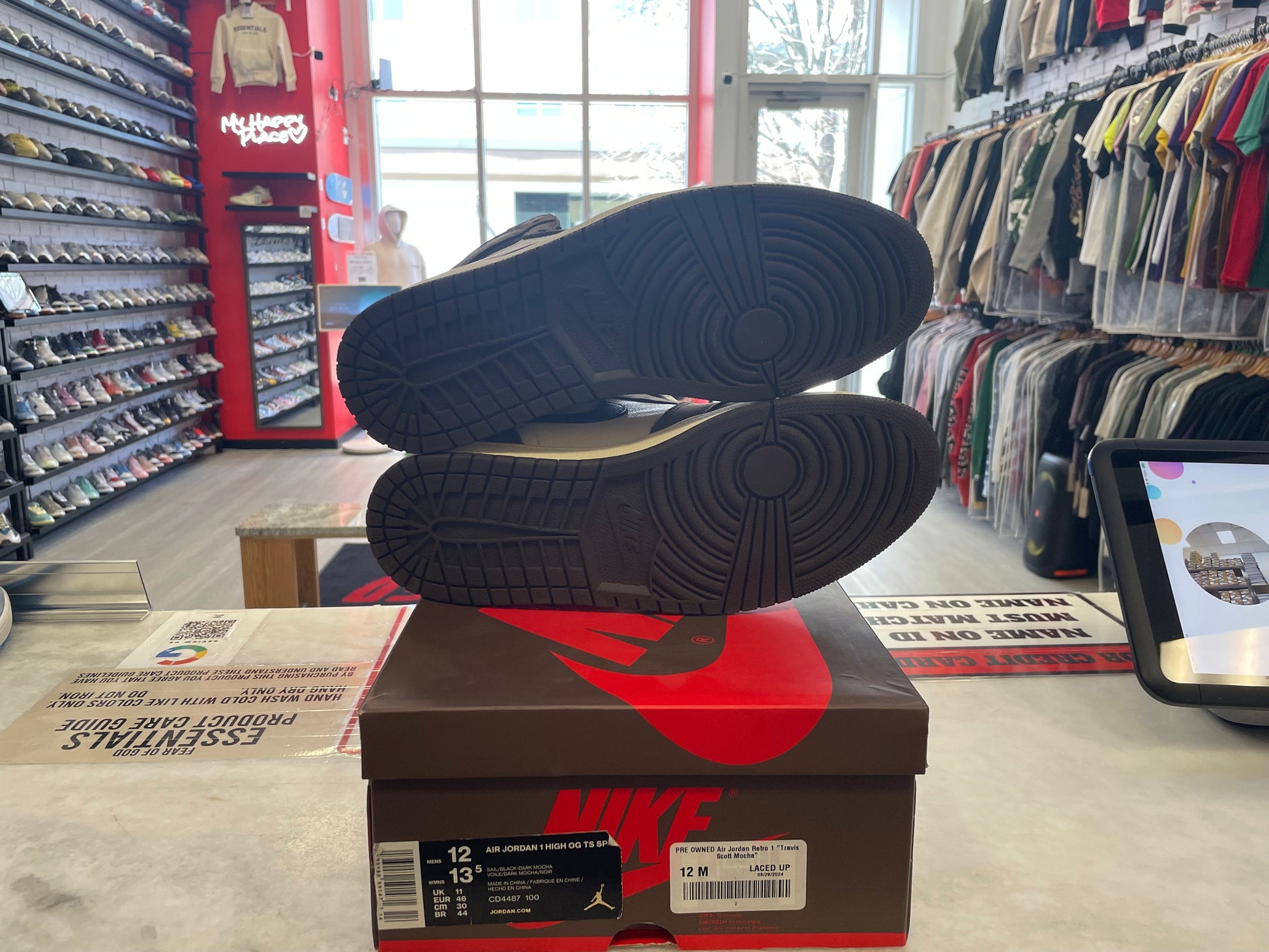 PRE OWNED Air Jordan Retro 1 "Travis Scott Mocha"