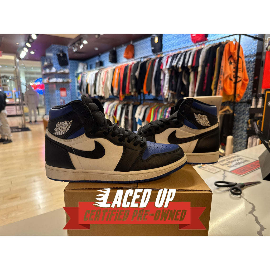 PRE OWNED  Air Jordan Retro 1 High Royal Toe "9.5 M"