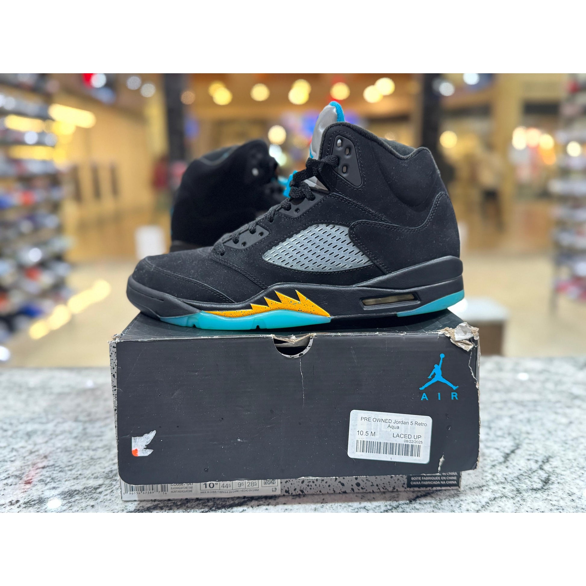PRE OWNED Jordan 5 Retro Aqua