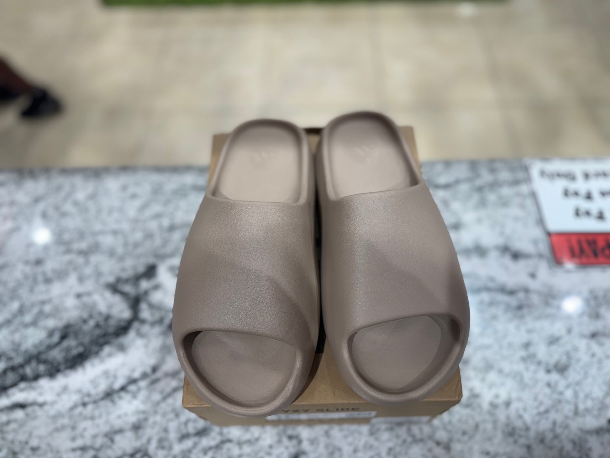 PRE OWNED adidas Yeezy Slide Pure (Restock Pair)