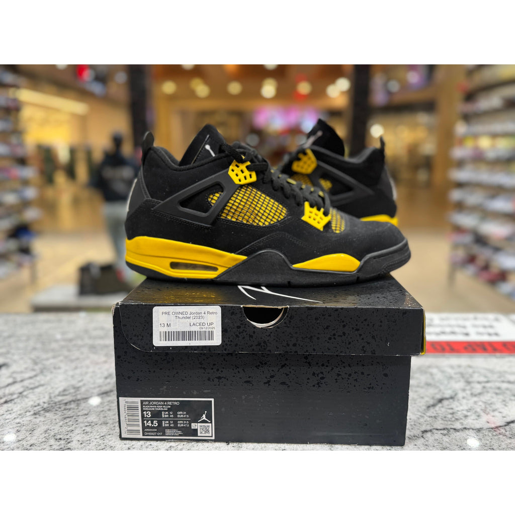PRE OWNED Jordan 4 Retro Thunder (2023)