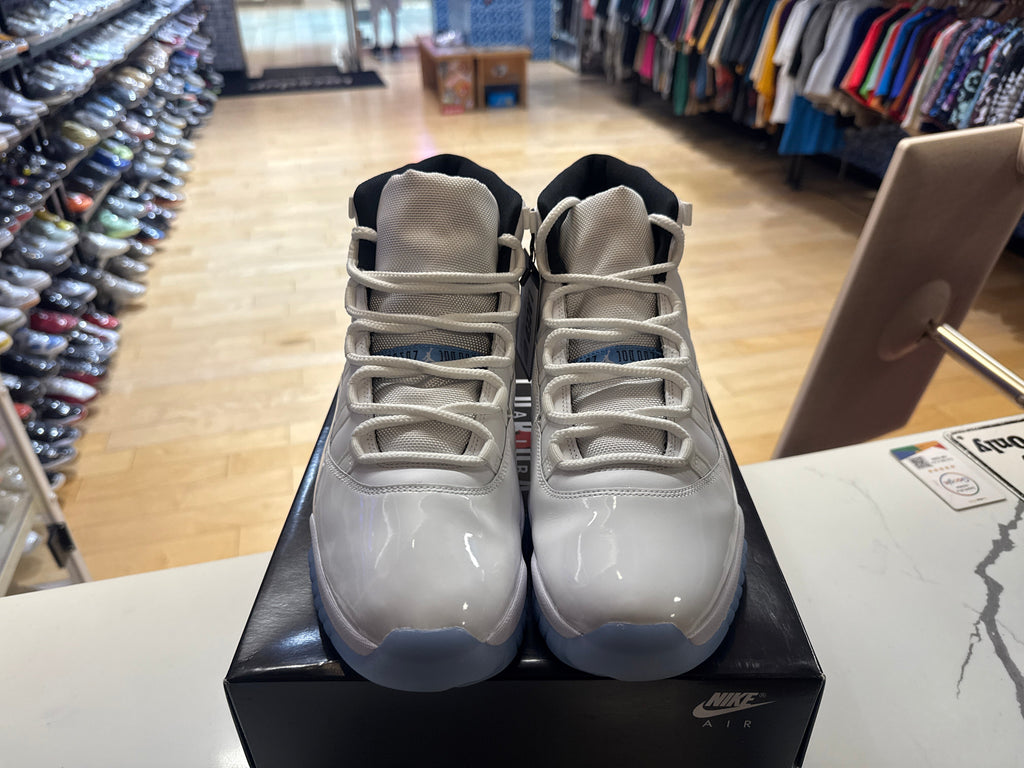 PRE OWNED Jordan 11 Retro Legend Blue (2024)