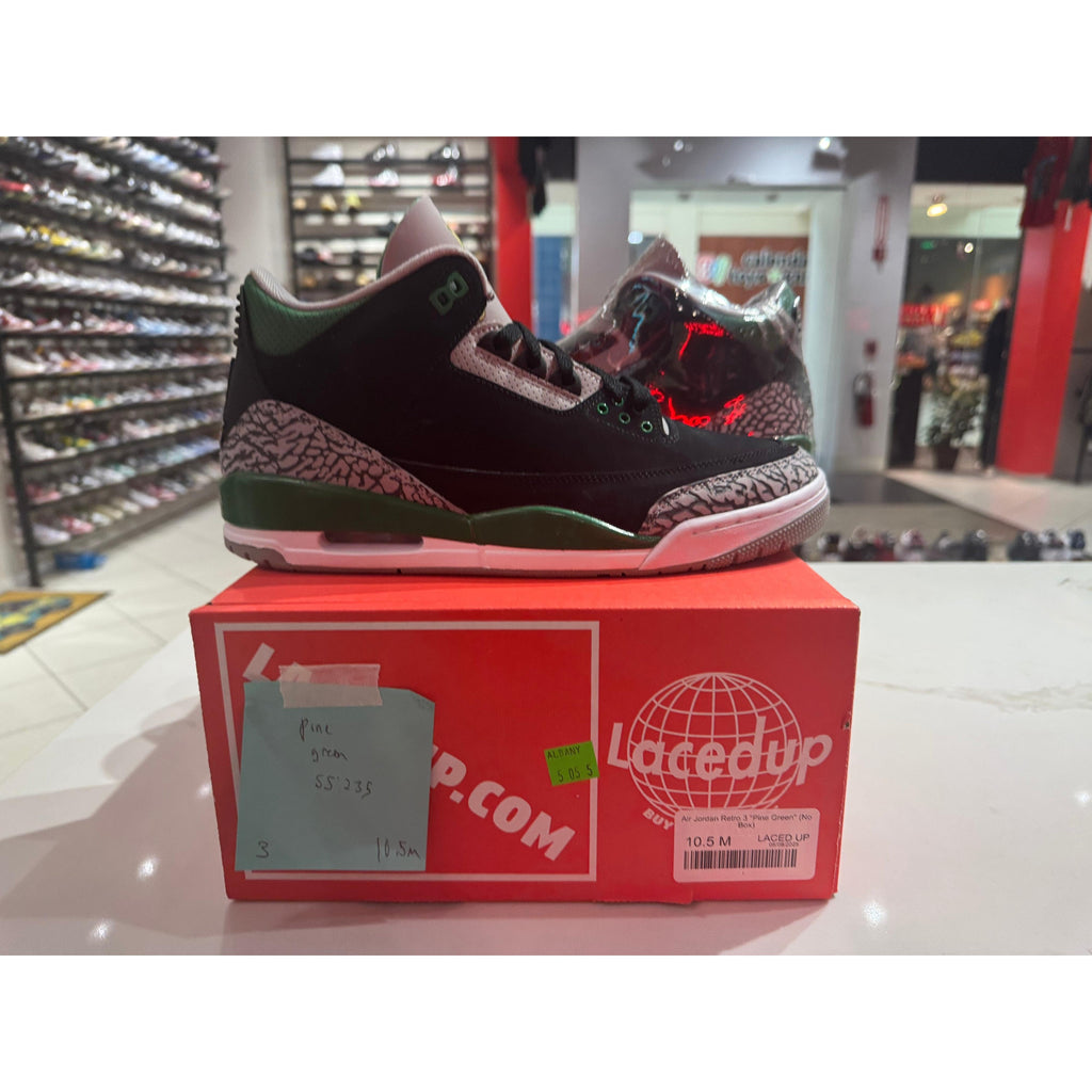 Air Jordan Retro 3 "Pine Green" (No Box)