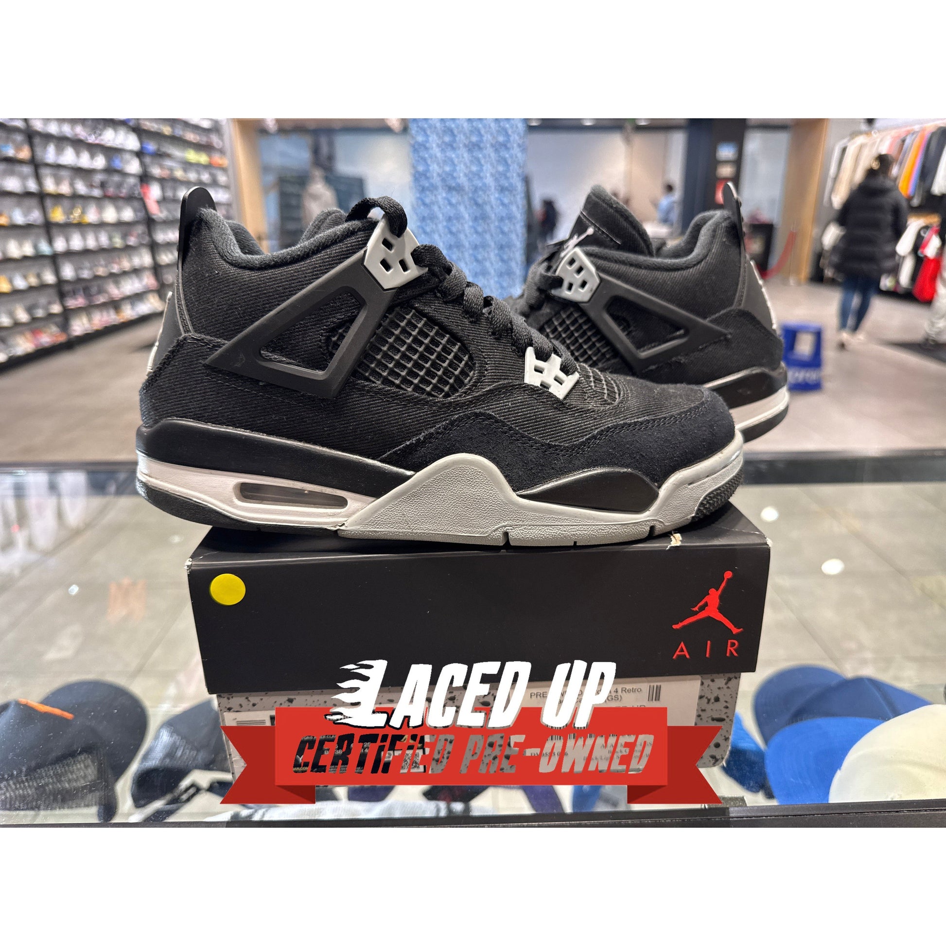 PRE OWNED Jordan 4 Retro Black Canvas (GS)