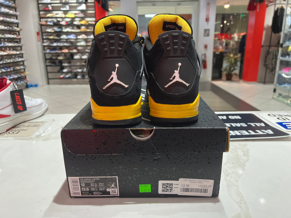 PRE OWNED Jordan 4 Retro Thunder (2023)