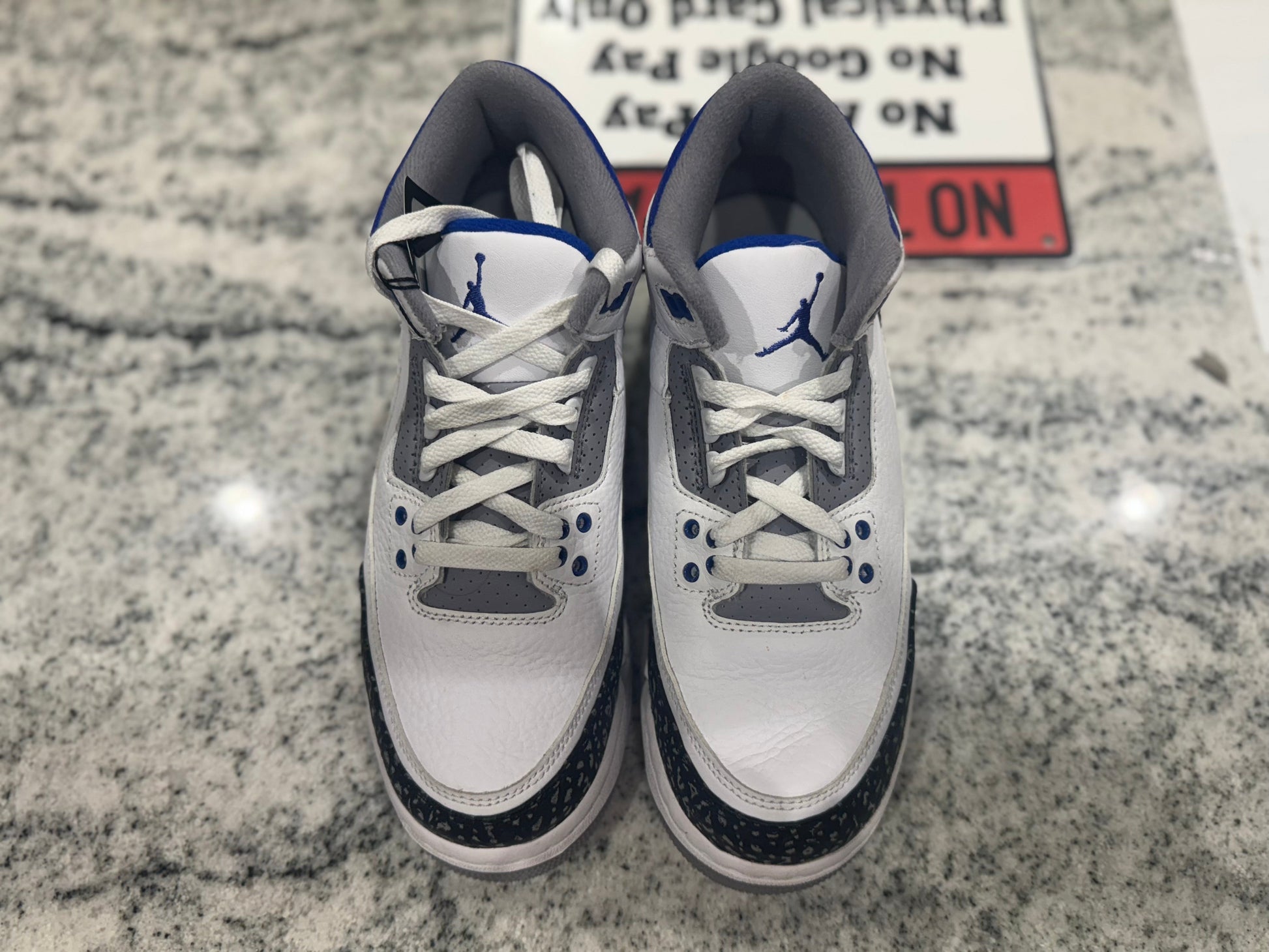 PRE OWNED Air Jordan Retro 3 “Racer Blue” (GS)