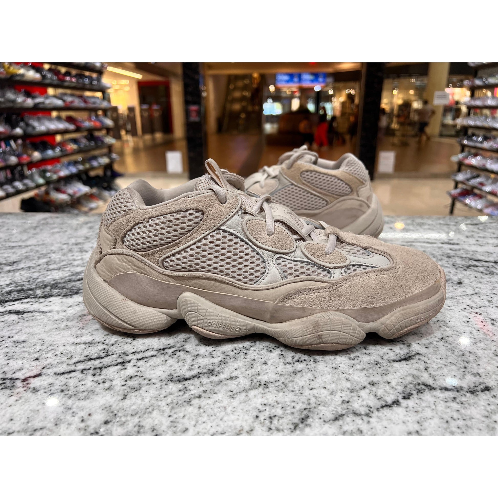 PRE OWNED adidas Yeezy 500 Blush NO BOX