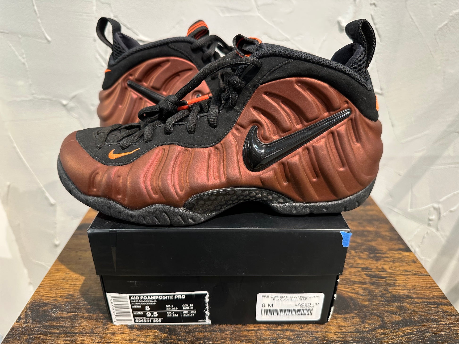 PRE OWNED Nike Air Foamposite Pro Color Shift "8 M"