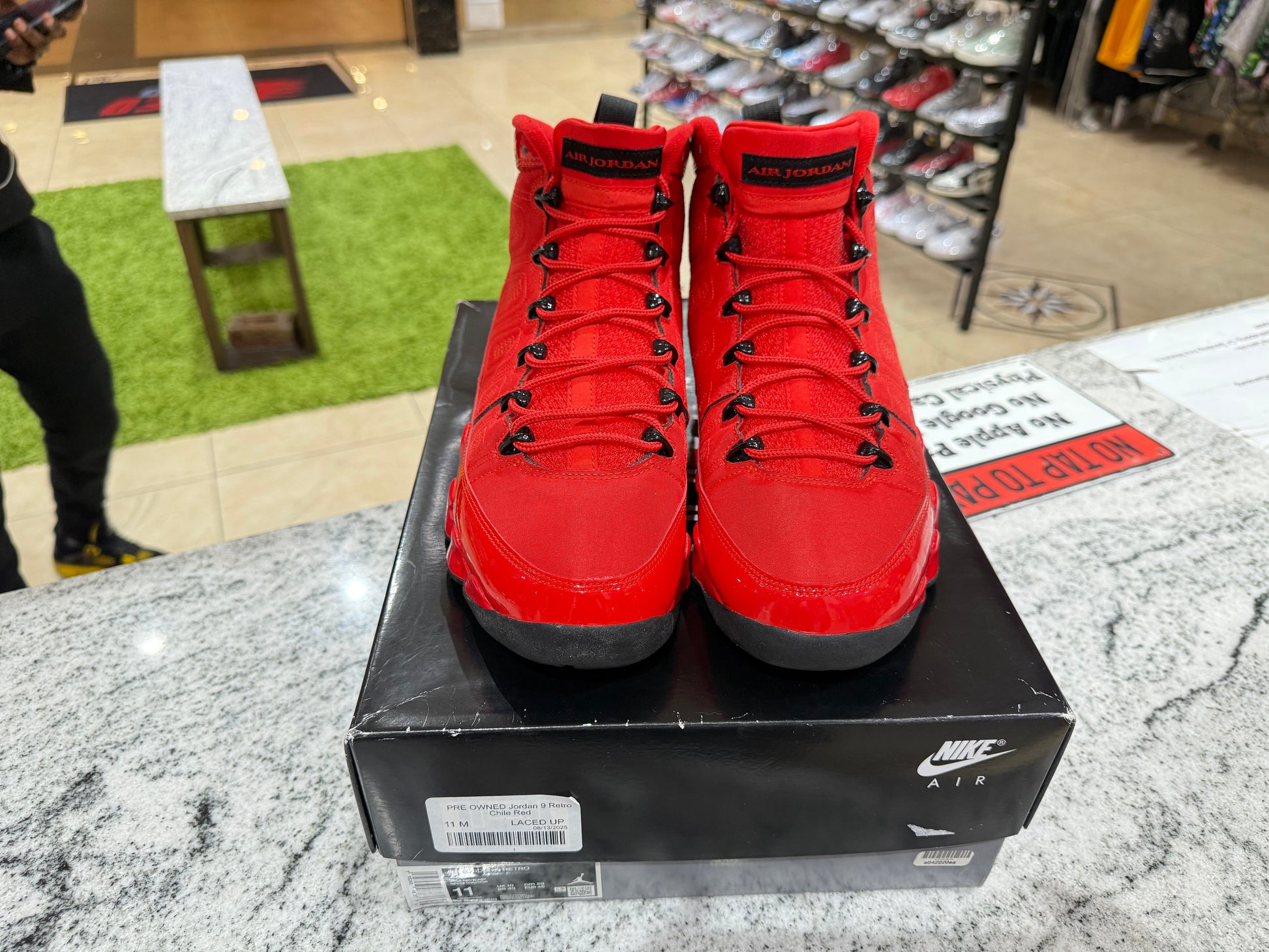 PRE OWNED Jordan 9 Retro Chile Red
