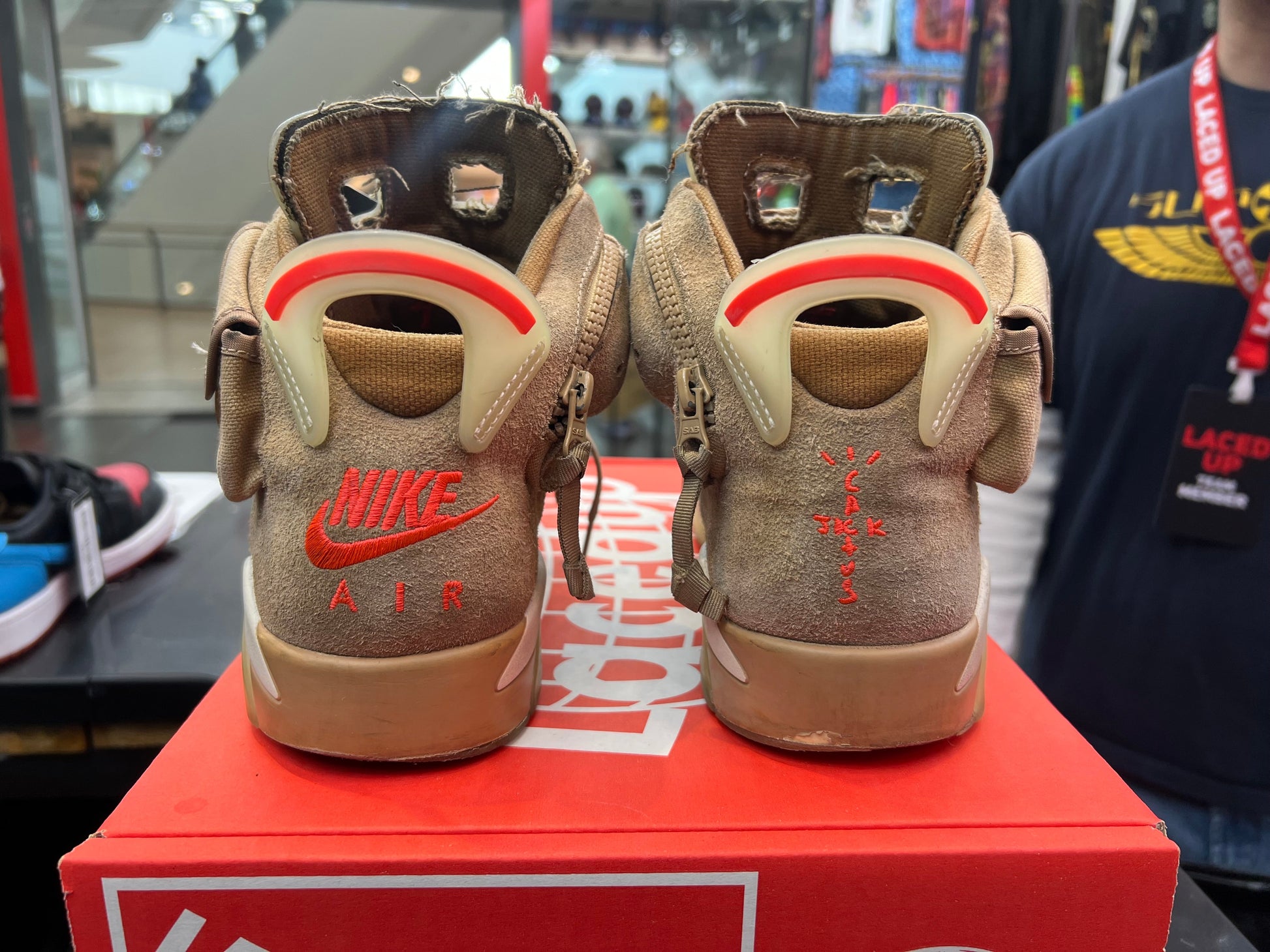 PRE OWNED Jordan 6 Retro Travis Scott British Khaki