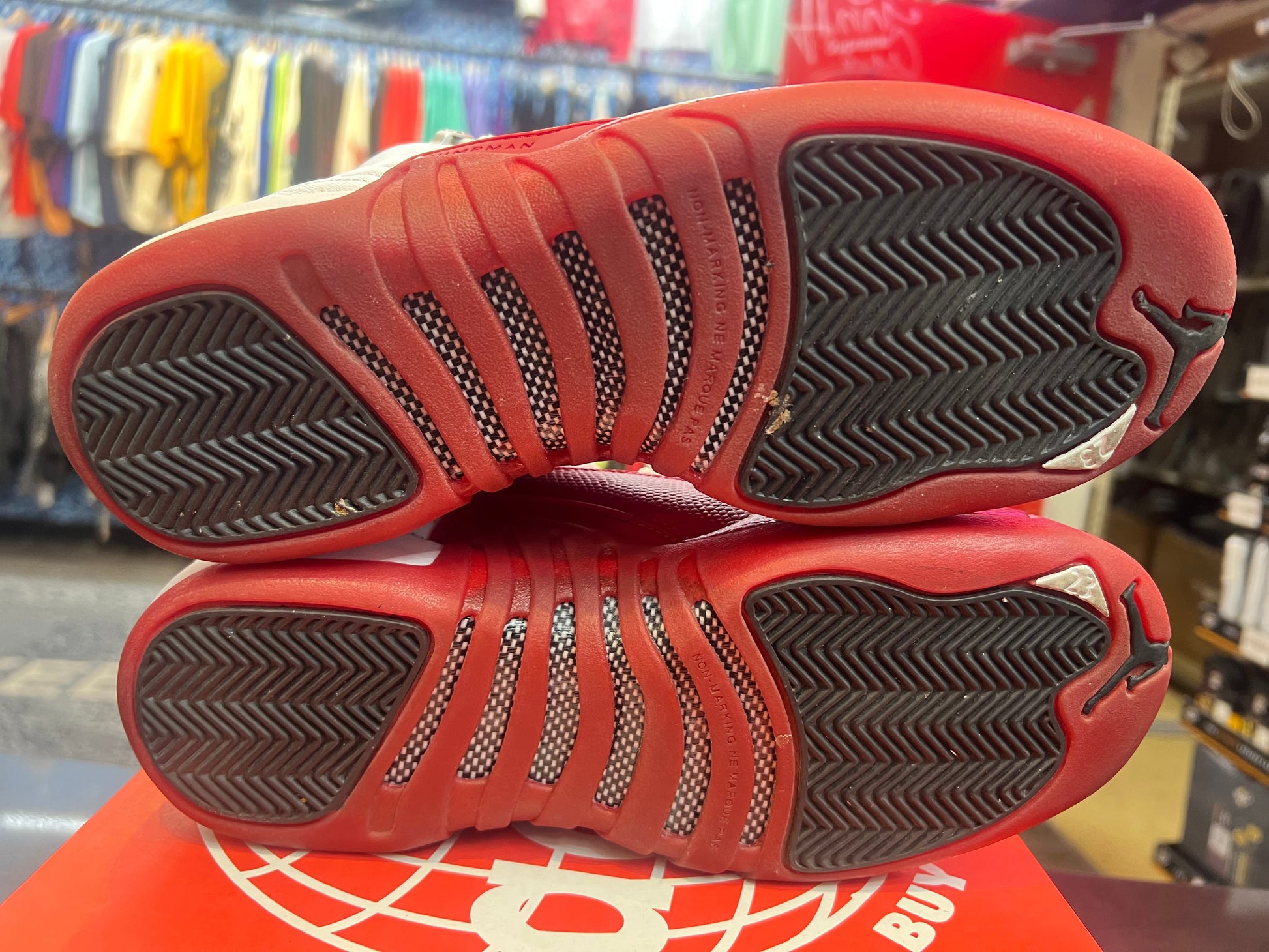 PRE OWNED Jordan 12 Retro Cherry (2023) (GS) NO BOX