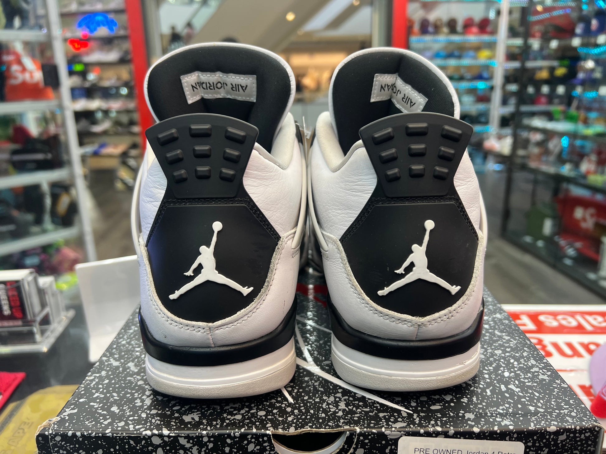 PRE OWNED Jordan 4 Retro Military Black