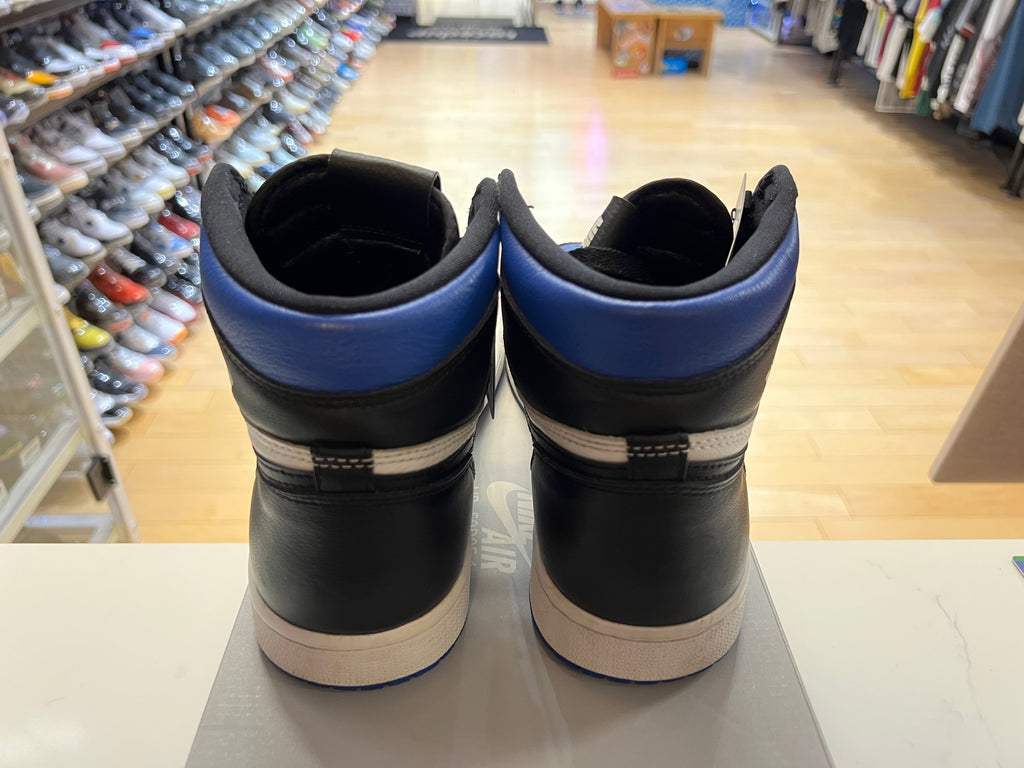 PRE OWNED  Air Jordan Retro 1 High Royal Toe "9.5 M"