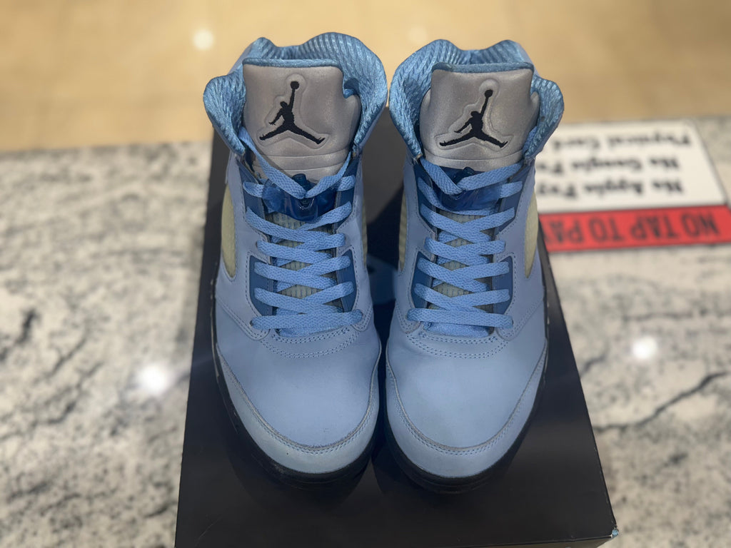 PRE OWNED Air Jordan Retro 5 “UNC”