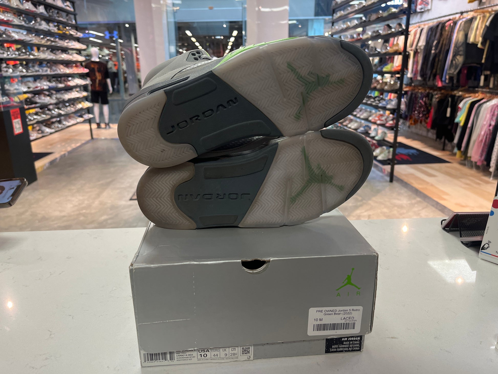 PRE OWNED Jordan 5 Retro Green Bean (2022)