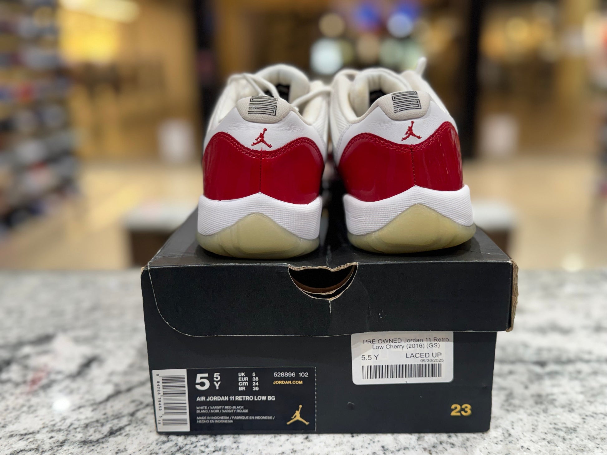 PRE OWNED Jordan 11 Retro Low Cherry (2016) (GS)