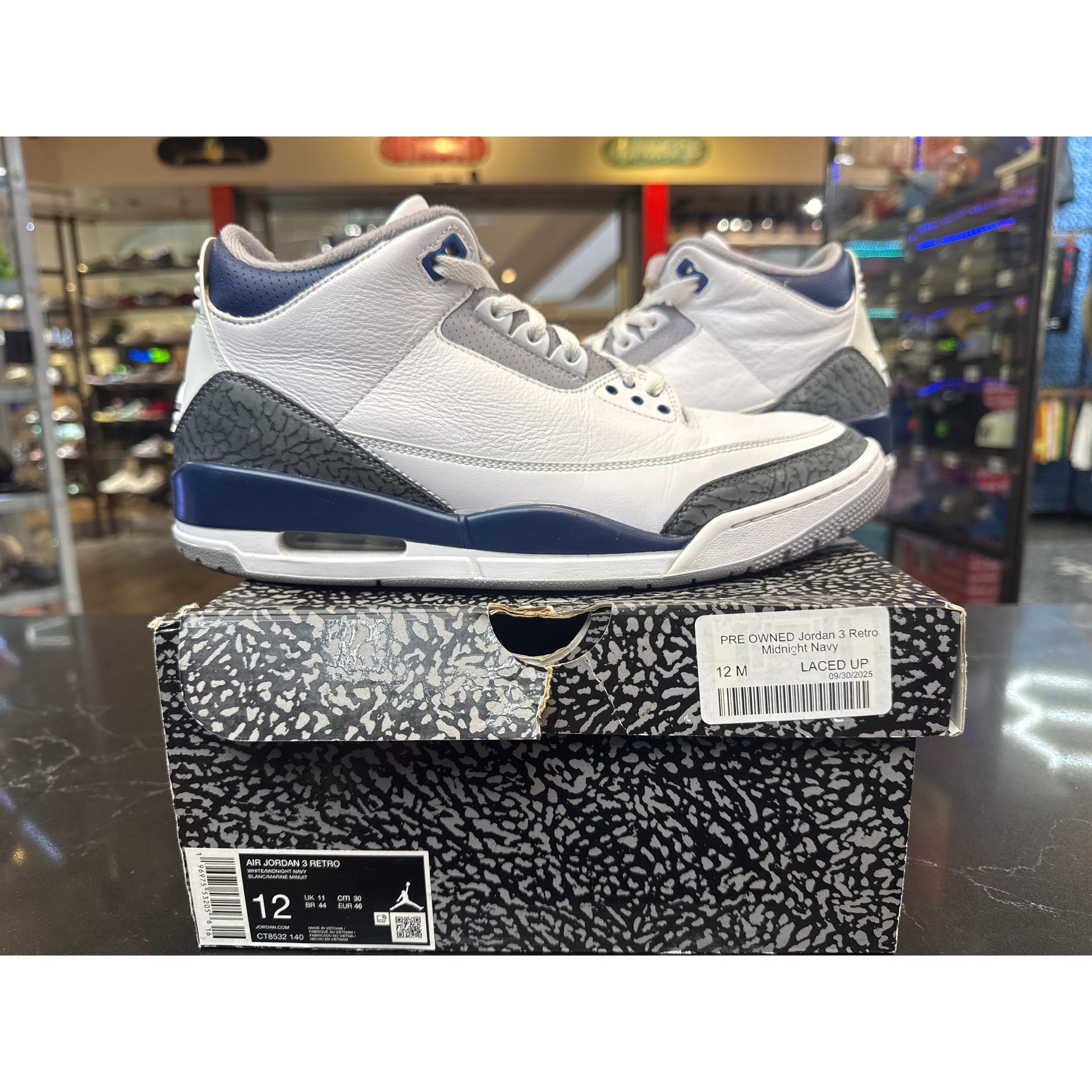 PRE OWNED Jordan 3 Retro Midnight Navy