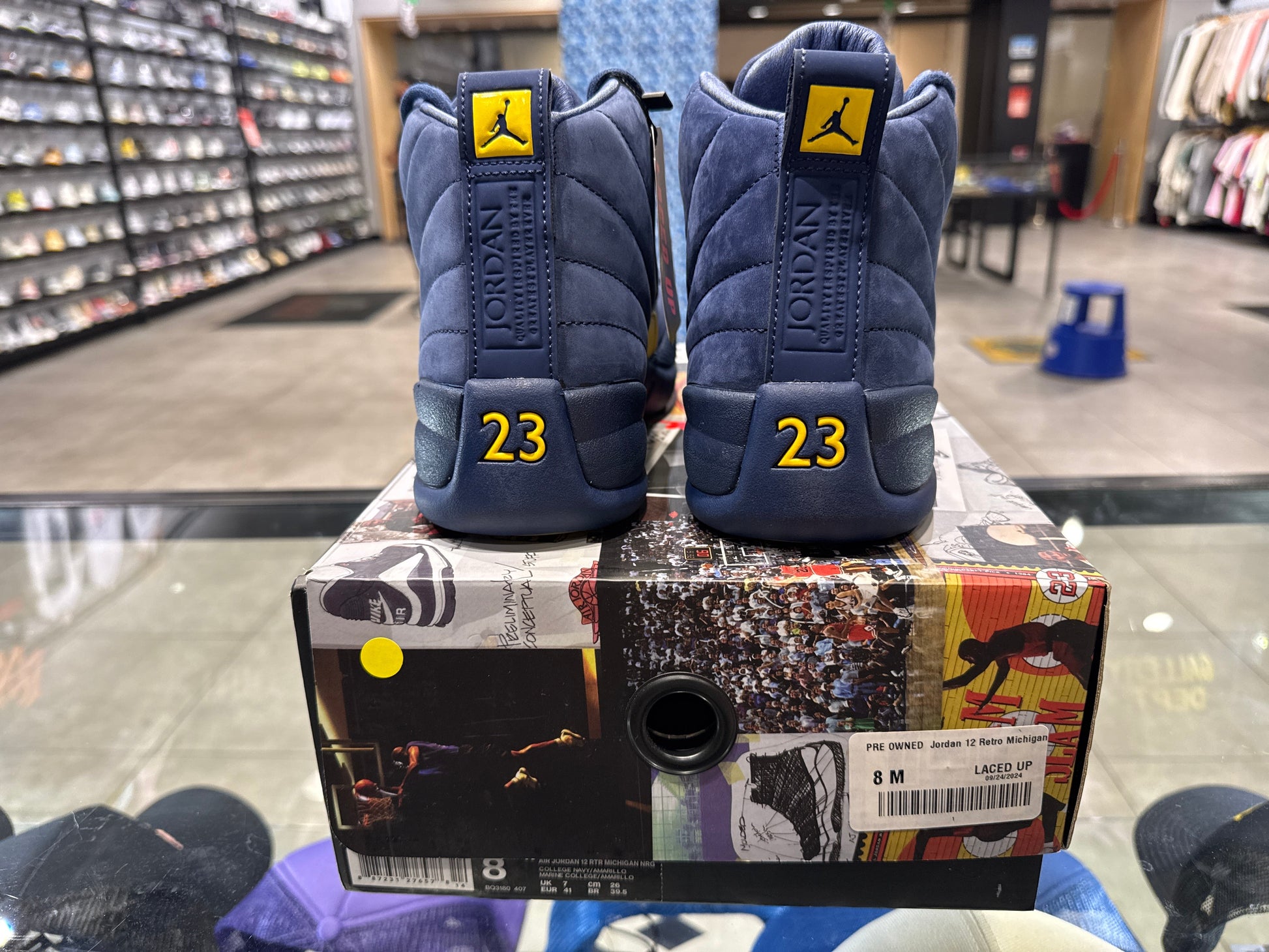 PRE OWNED  Jordan 12 Retro Michigan