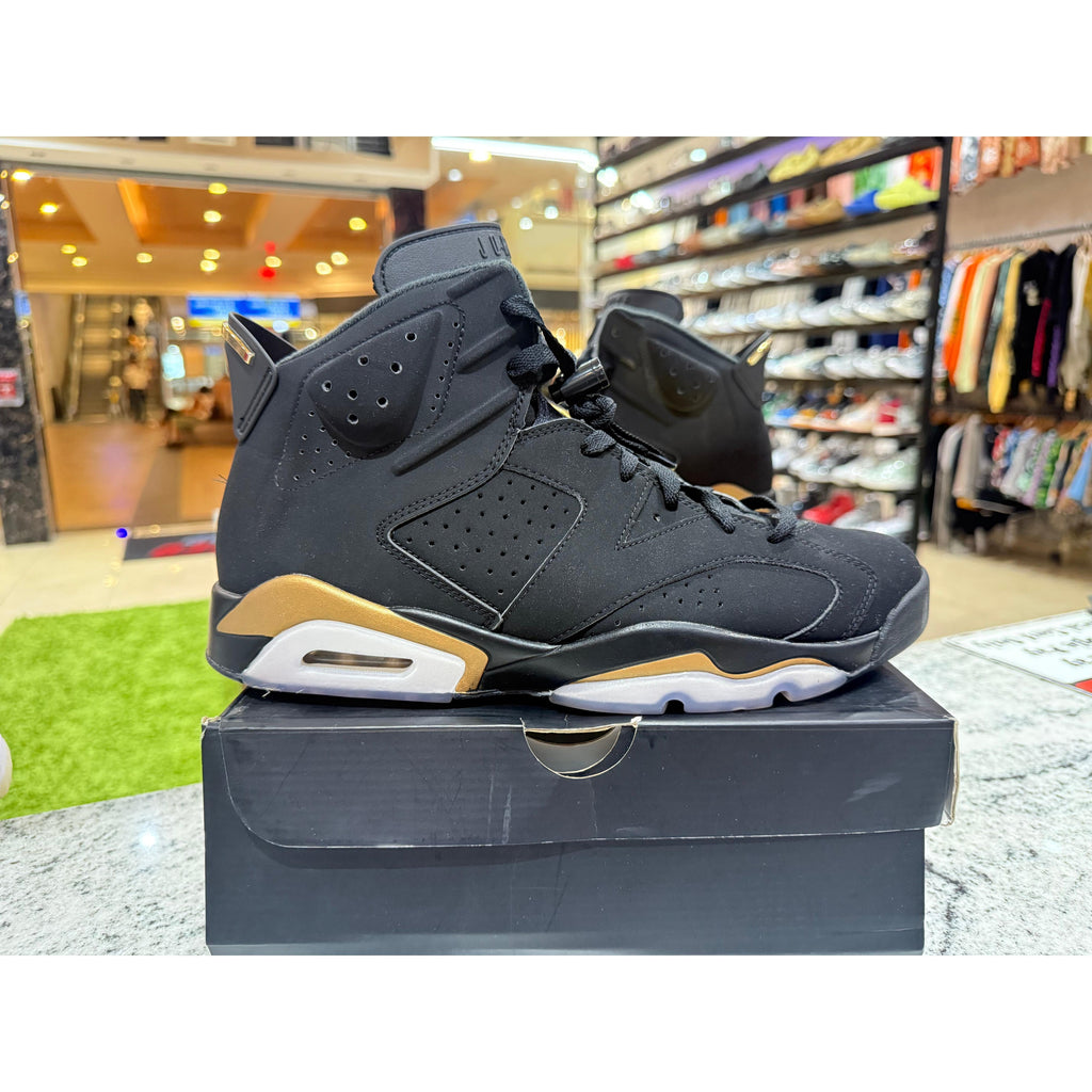 PRE OWNED Jordan 6 Retro DMP (2020)