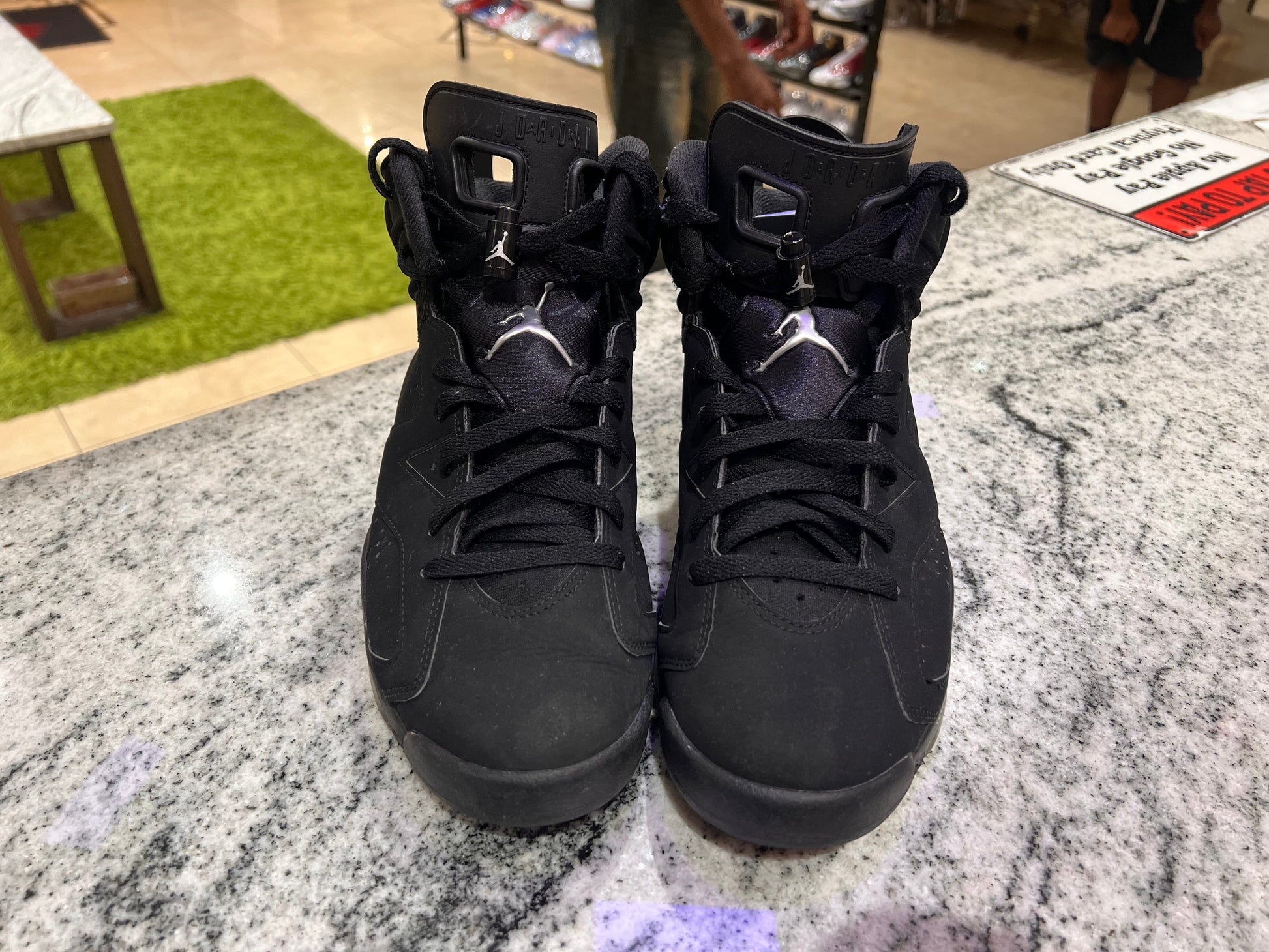 PRE OWNED Jordan 6 Retro Chrome