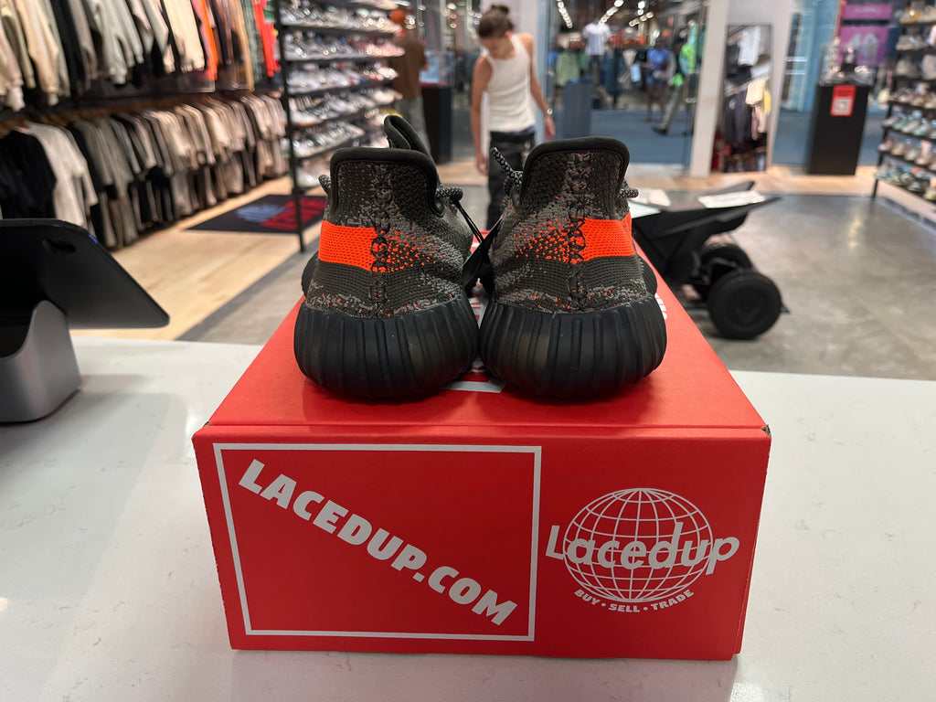 PRE OWNED adidas Yeezy Boost 350 V2 Carbon Beluga