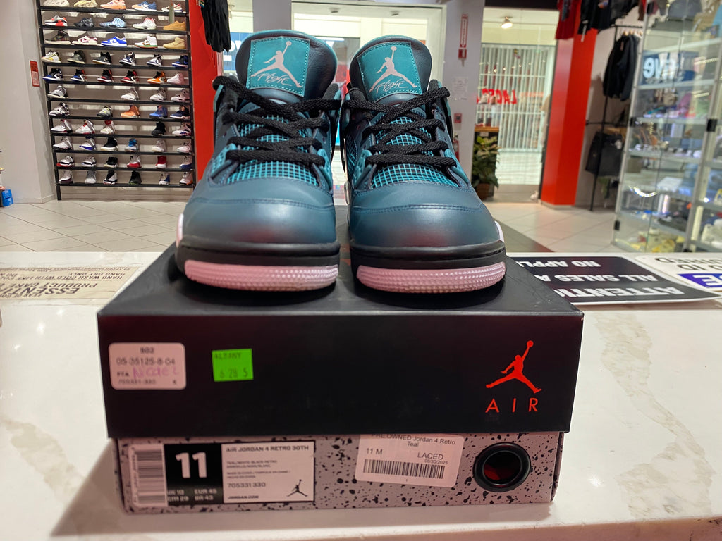 PRE OWNED Jordan 4 Retro Teal