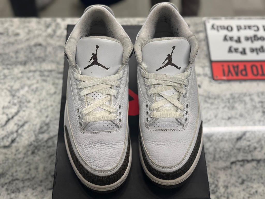 PRE OWNED Air jordan Retro 3 "Mocha"