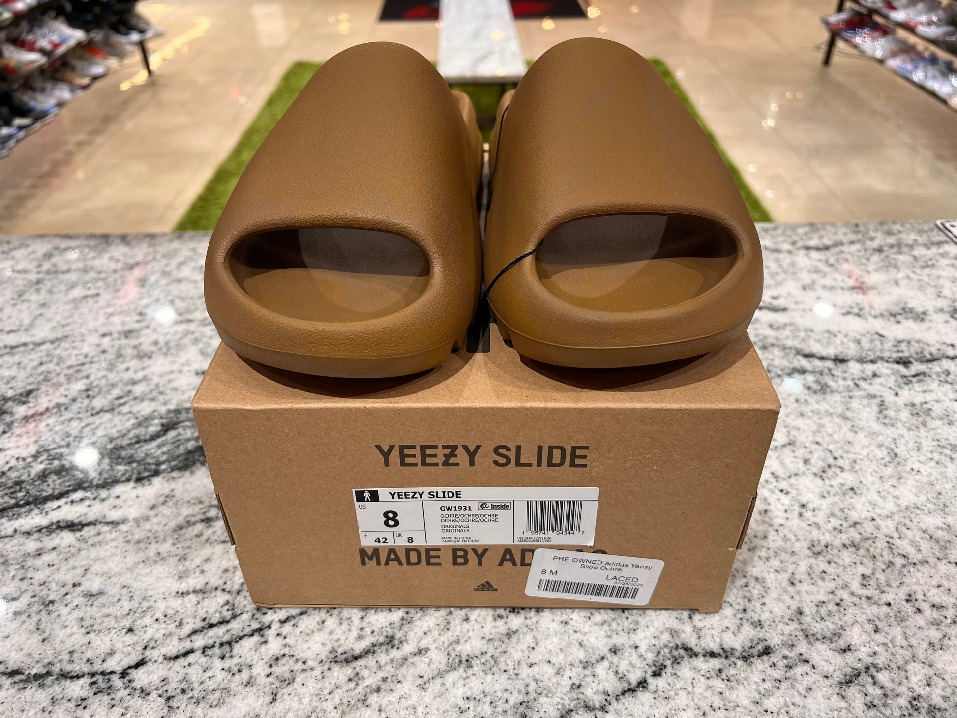 PRE OWNED adidas Yeezy Slide Ochre