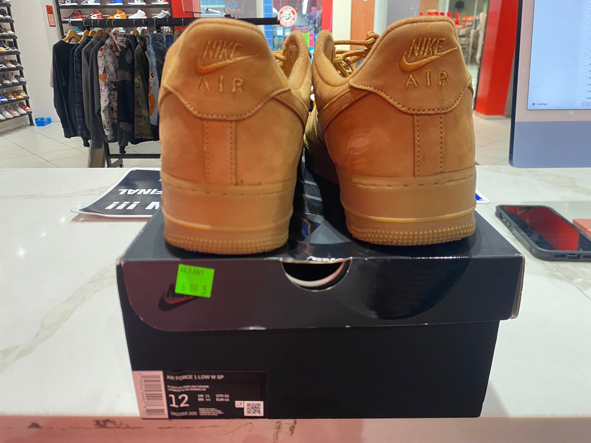 PRE OWNED Nike Air Force 1 Low SP Supreme Wheat