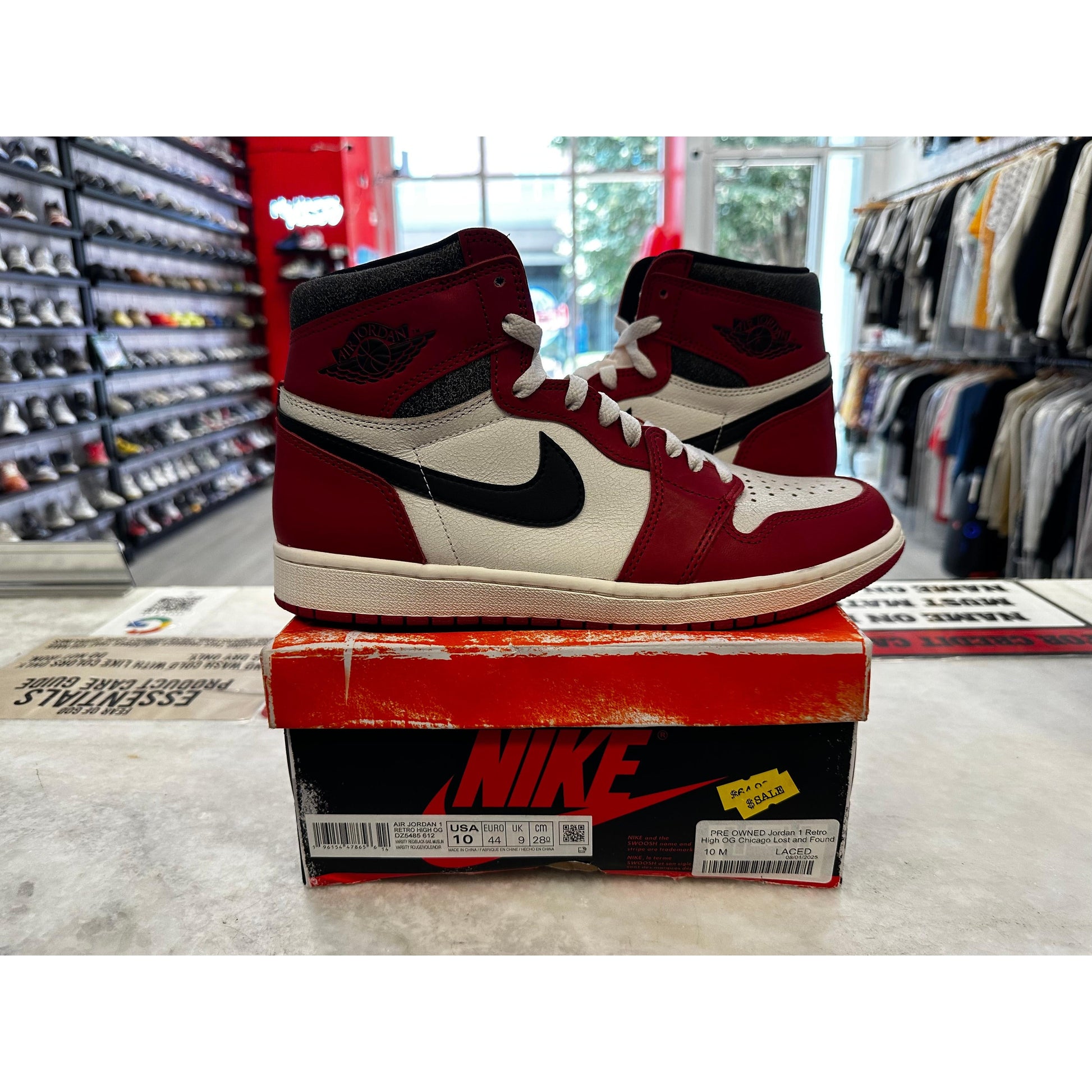 PRE OWNED Jordan 1 Retro High OG Chicago Lost and Found